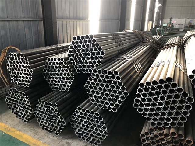 嘉兴小口径厚壁无缝钢管