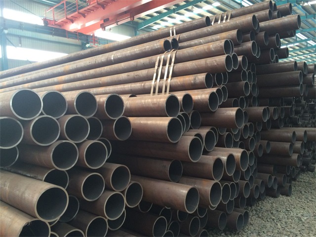 嘉兴化肥设备用高压无缝钢管