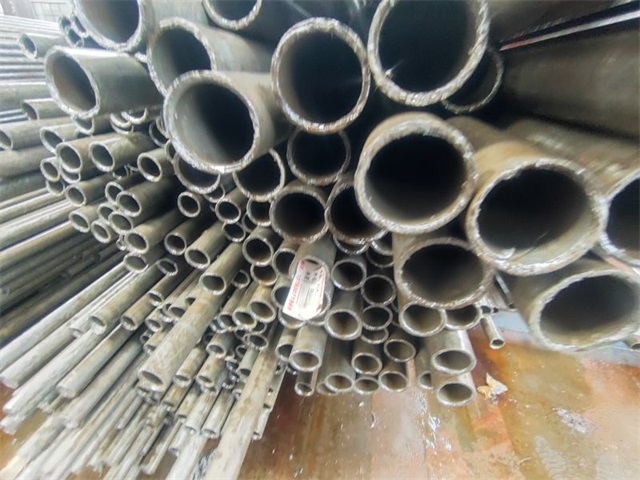 嘉兴大口径精密无缝钢管