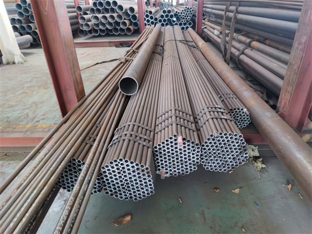 嘉兴15crmog无缝钢管