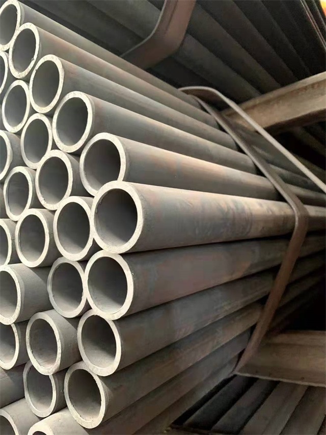嘉兴35#结构无缝钢管